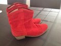 Lage-laars-Rood